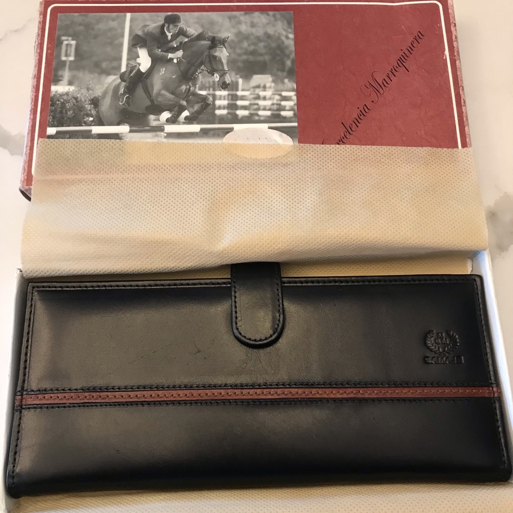 Argentinian leather checkbook/wallet